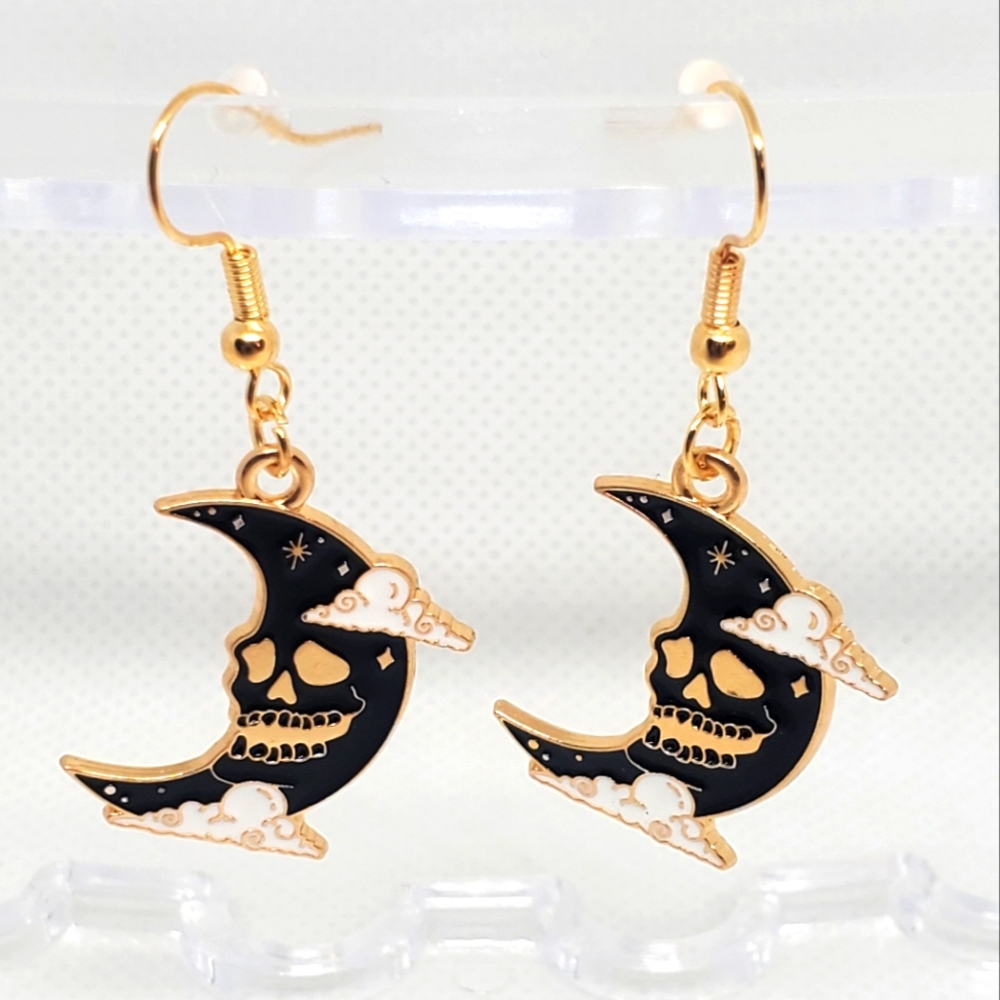 7/$10 Nightmare Before Christmas Earrings, New